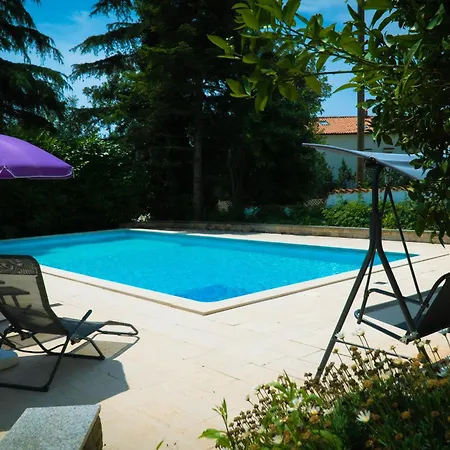 Belvue - Big Pool & Private Parking - 500m Sea Casa vacanze *