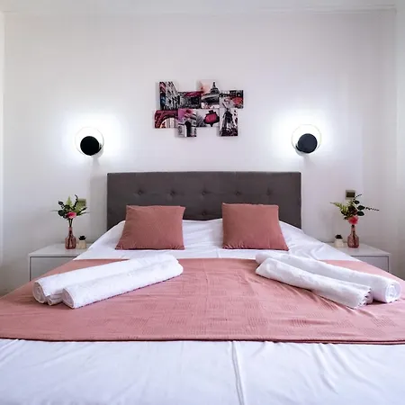 Belvue - Big Pool & Private Parking - 500m Sea Nyaraló