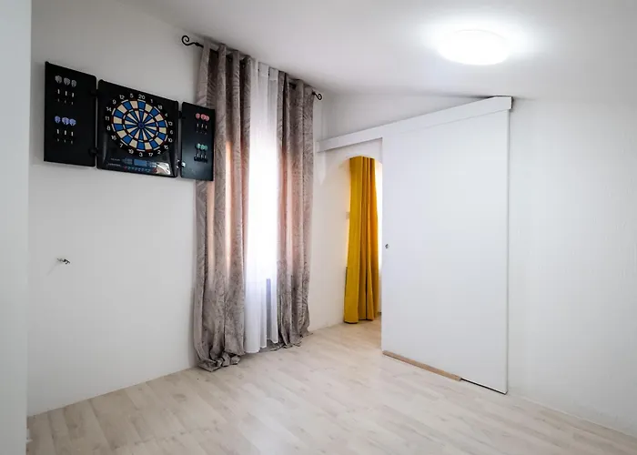 Nyaraló Belvue - Big Pool & Private Parking - 500m Sea *